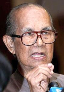 Tan Sri Dato' Hj. Mazlan Nordin