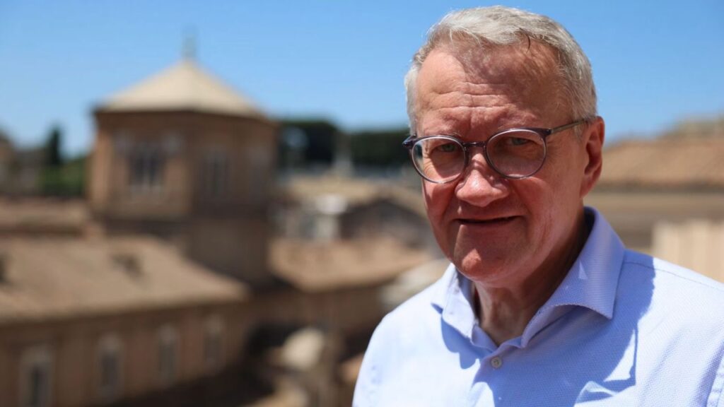 Matthias Katsch, member of the board of directors of Ending Clergy Abuse, speaks to EWTN News in Rome on June 18, 2026. | Crédito: Daniel Ibáñez/EWTN News