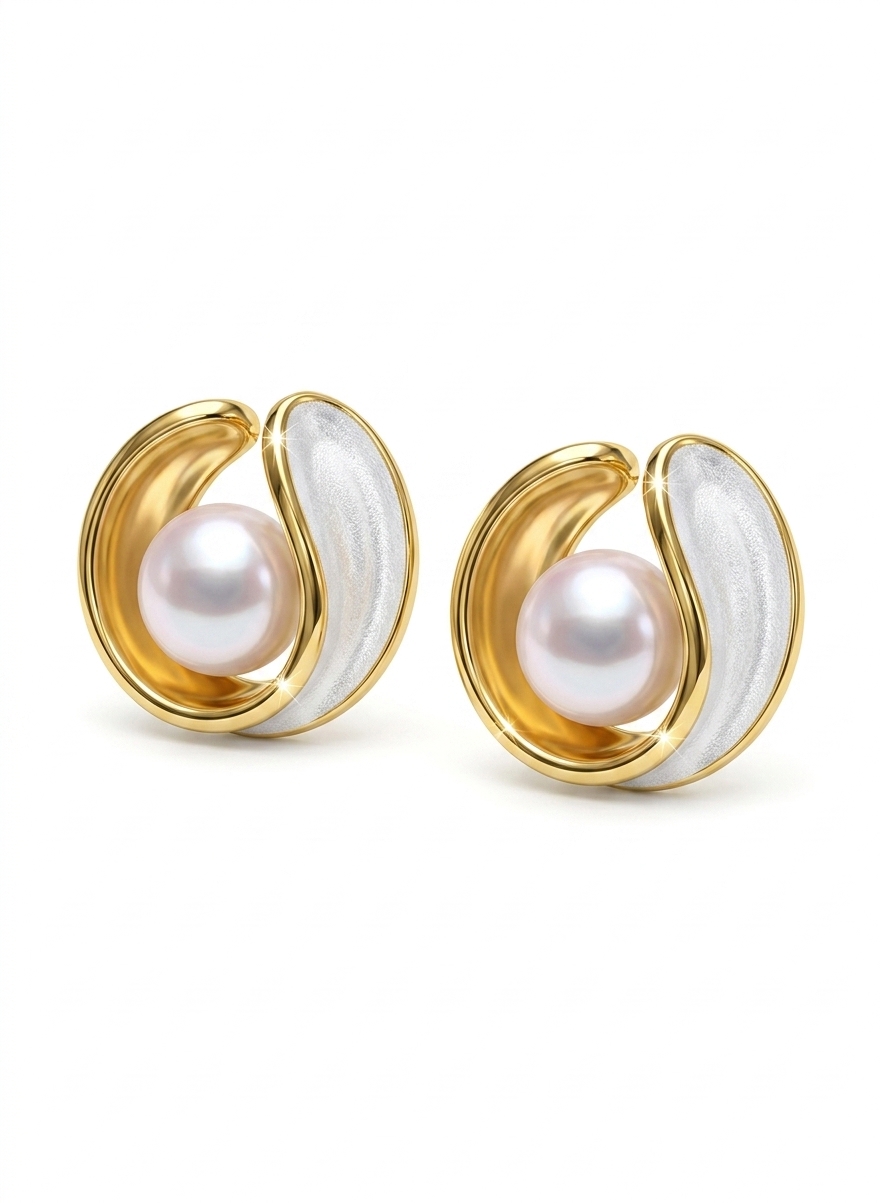 Elegant Pearl Stud Earrings for Women