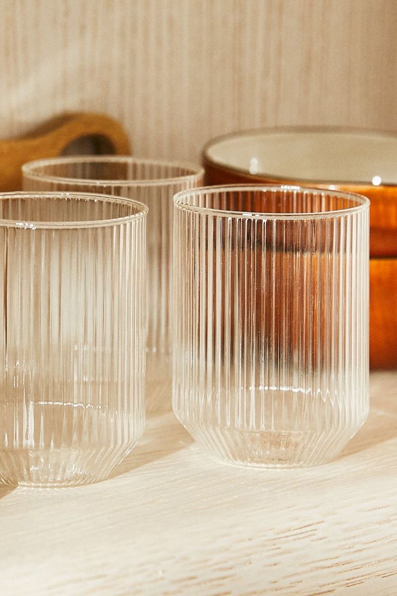 Elegant Ribbed Glass Tumblers for Water/Juice