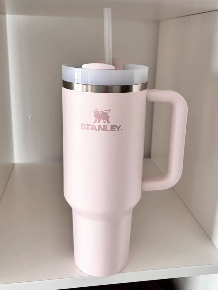Stanley Quencher Tumbler 40oz Pink