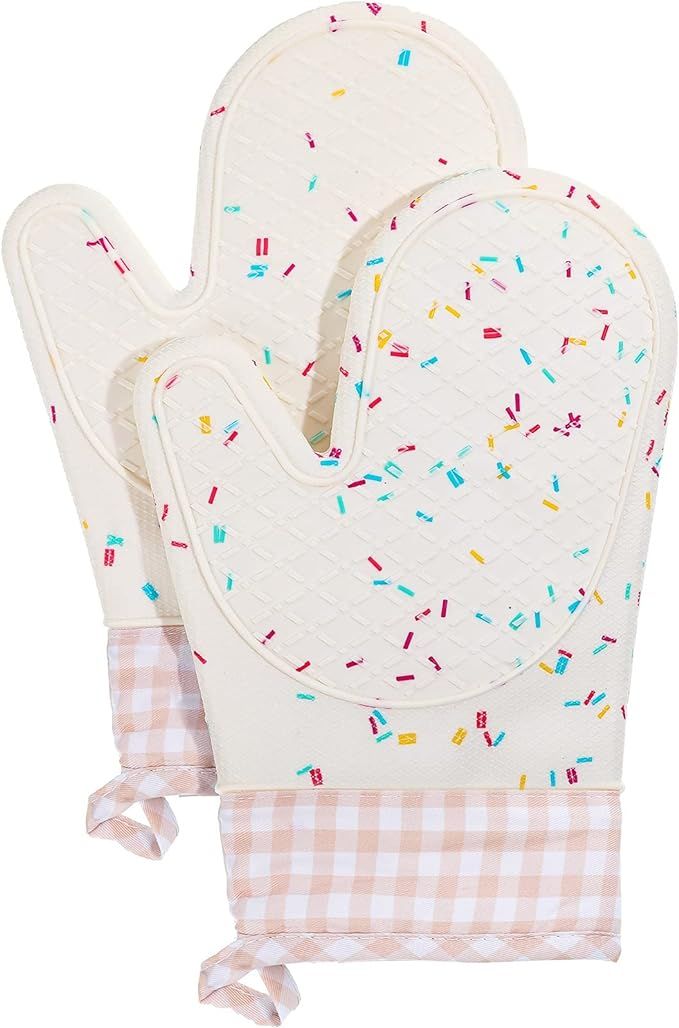 Sprinkle Design Heat Resistant Oven Mitts
