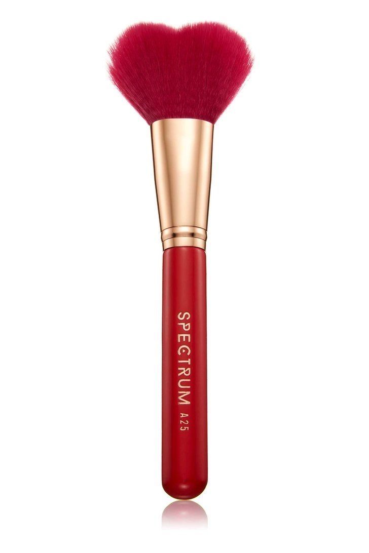 Spectrum A.25 Heart Shaped Makeup Brush