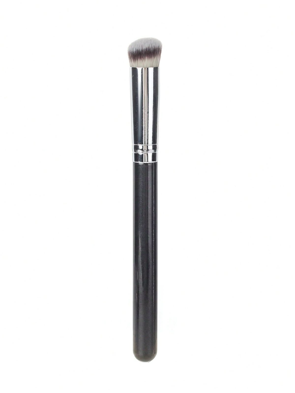 Angled Makeup Brush for Foundation & Concealer