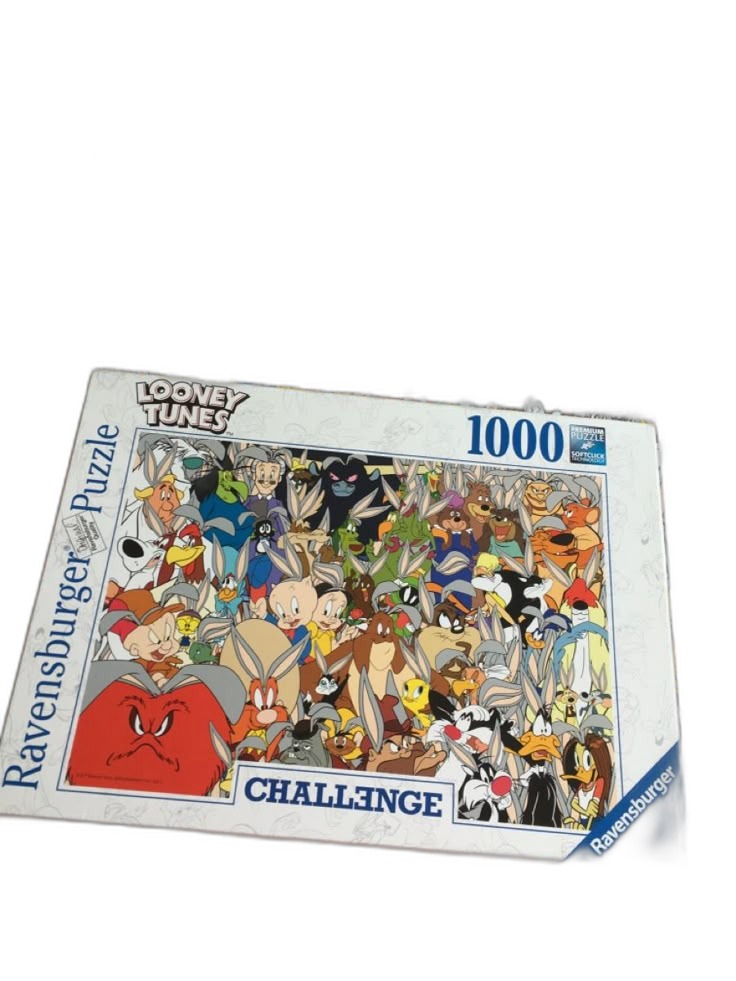 Looney Tunes Challenge 1000 Piece Puzzle by Ravensburger