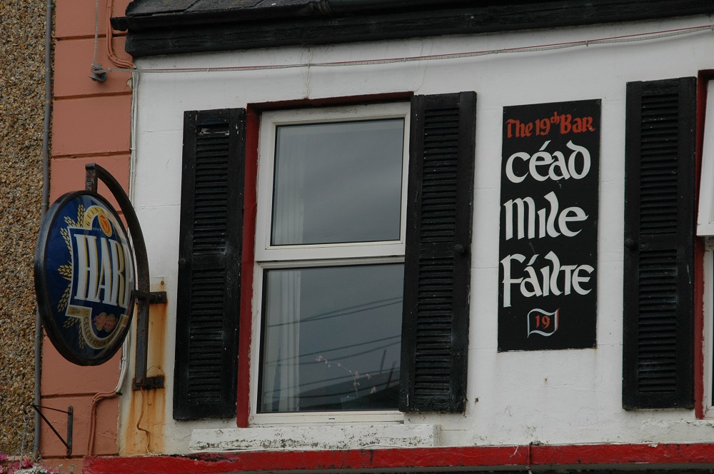 cead mile failte