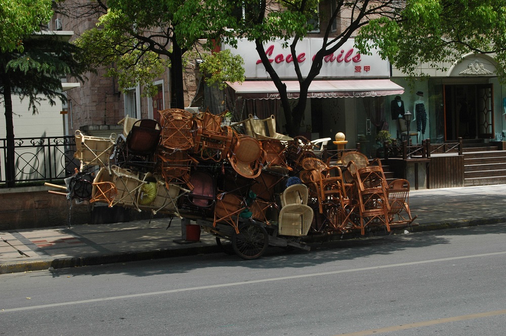 precarious trailer with chairs