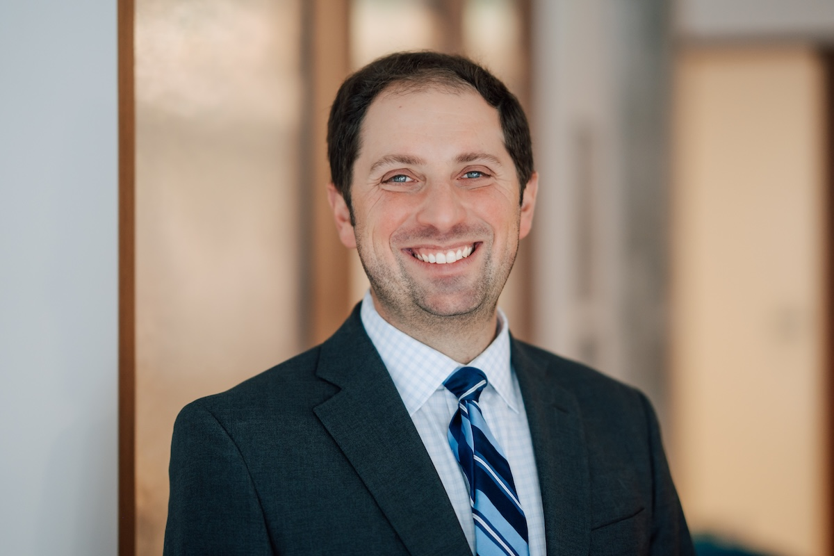 Elliot Singer, Esq.