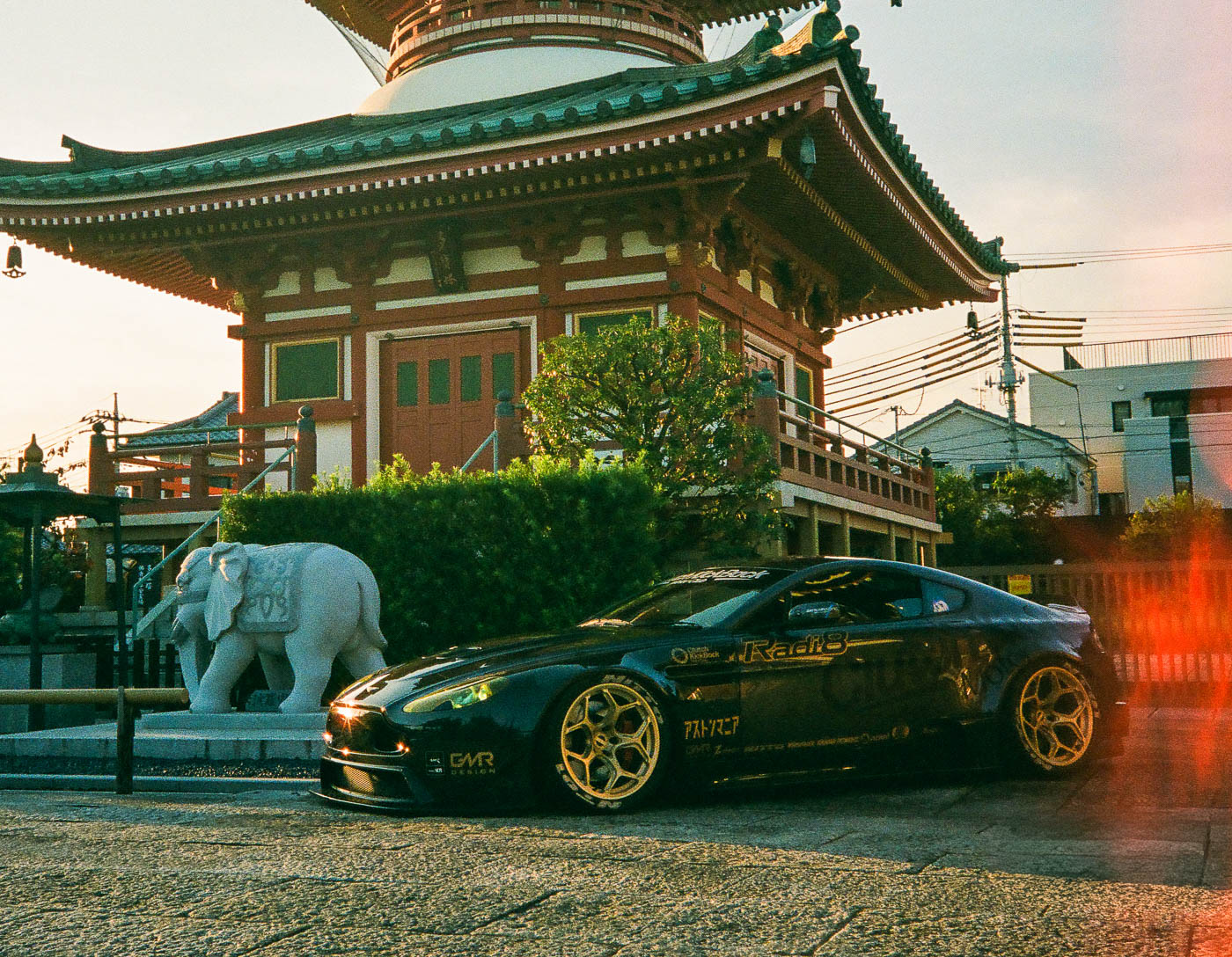 Aston Martin DB7 Shrine