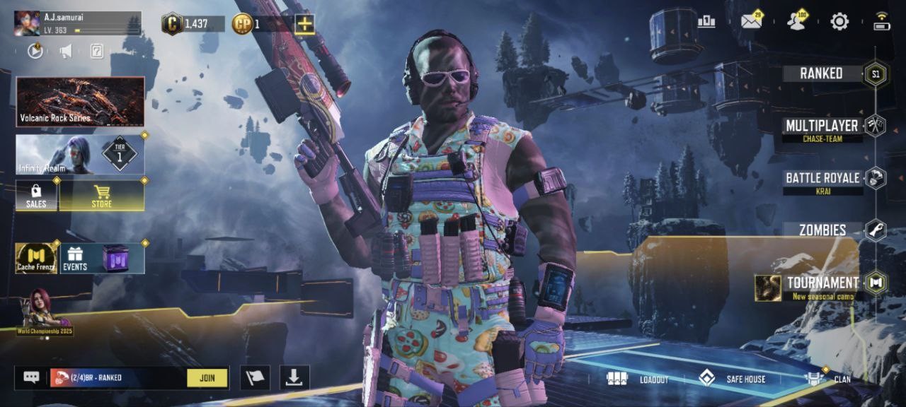 4 Legend Guns, 166 Epic Guns, 110 Skins, 35 Emotes, 0 Diamond Guns (IOS/Android)