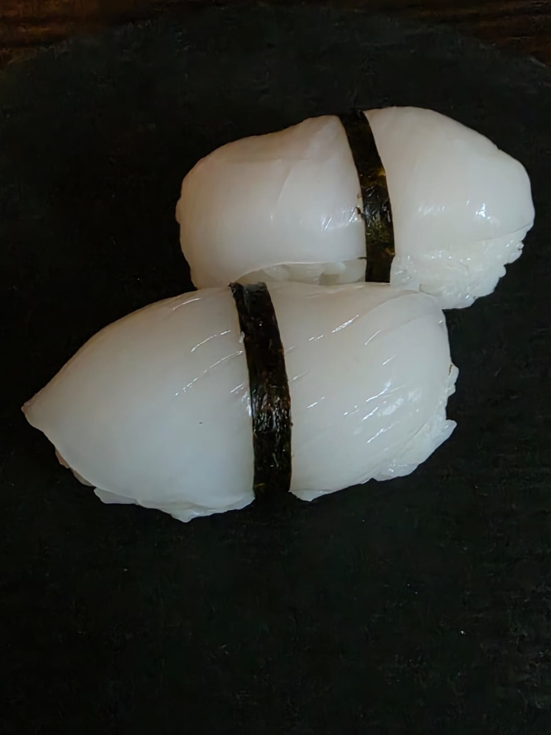 Ika Nigiri (2 Stück) sushi in saarlouis