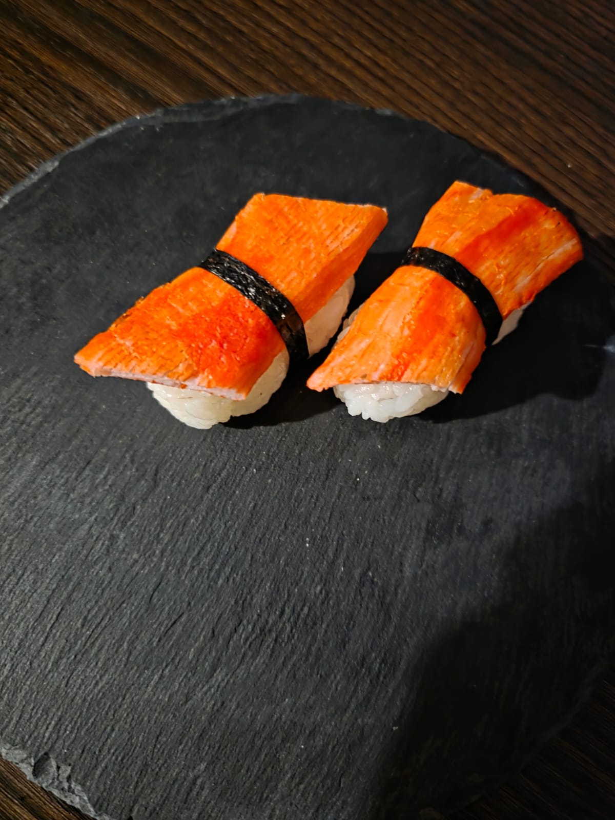 Surimi Nigiri (2 stück) sushi in saarlouis