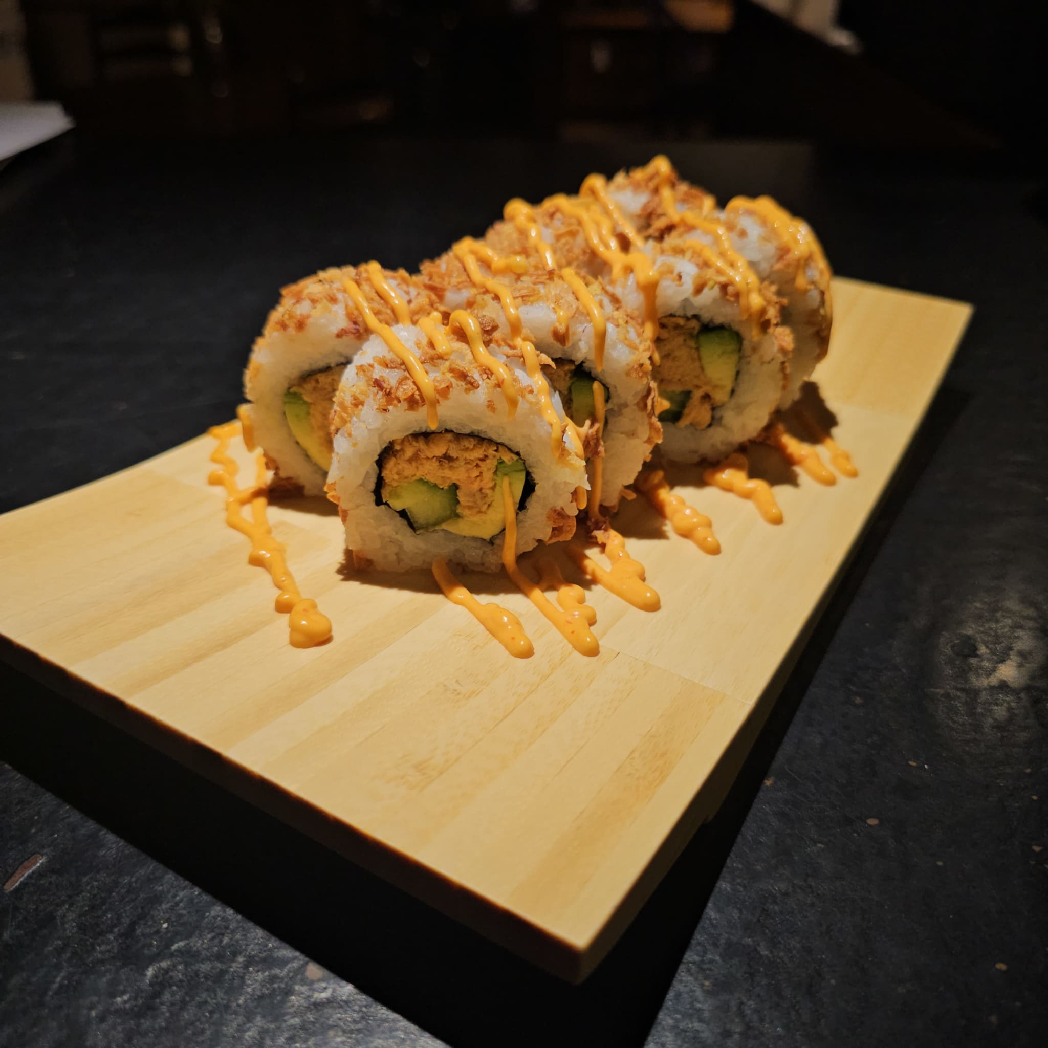 Kamikadse Roll  ( 8 st. ) sushi in saarlouis