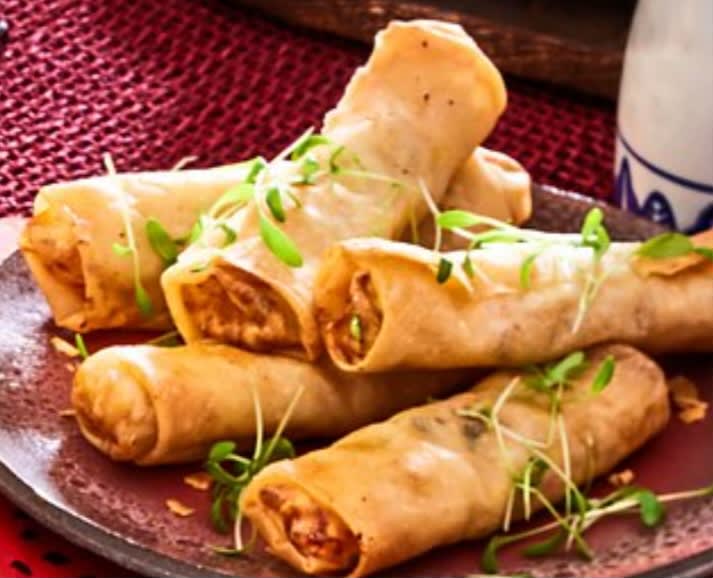 Bananen Frühlingsrolle (4st.) sushi in saarlouis