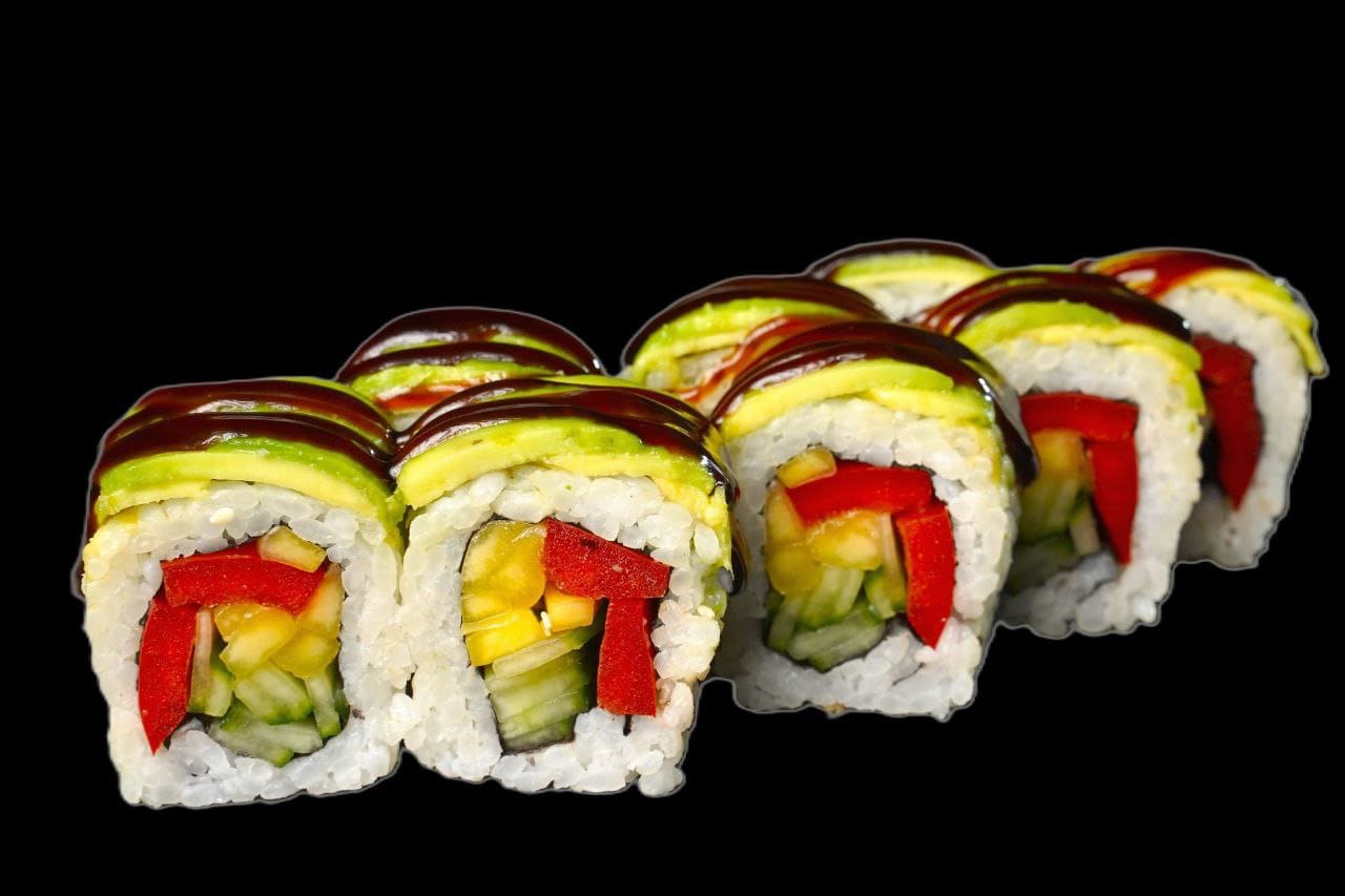 Vegan Mix Roll sushi in saarlouis