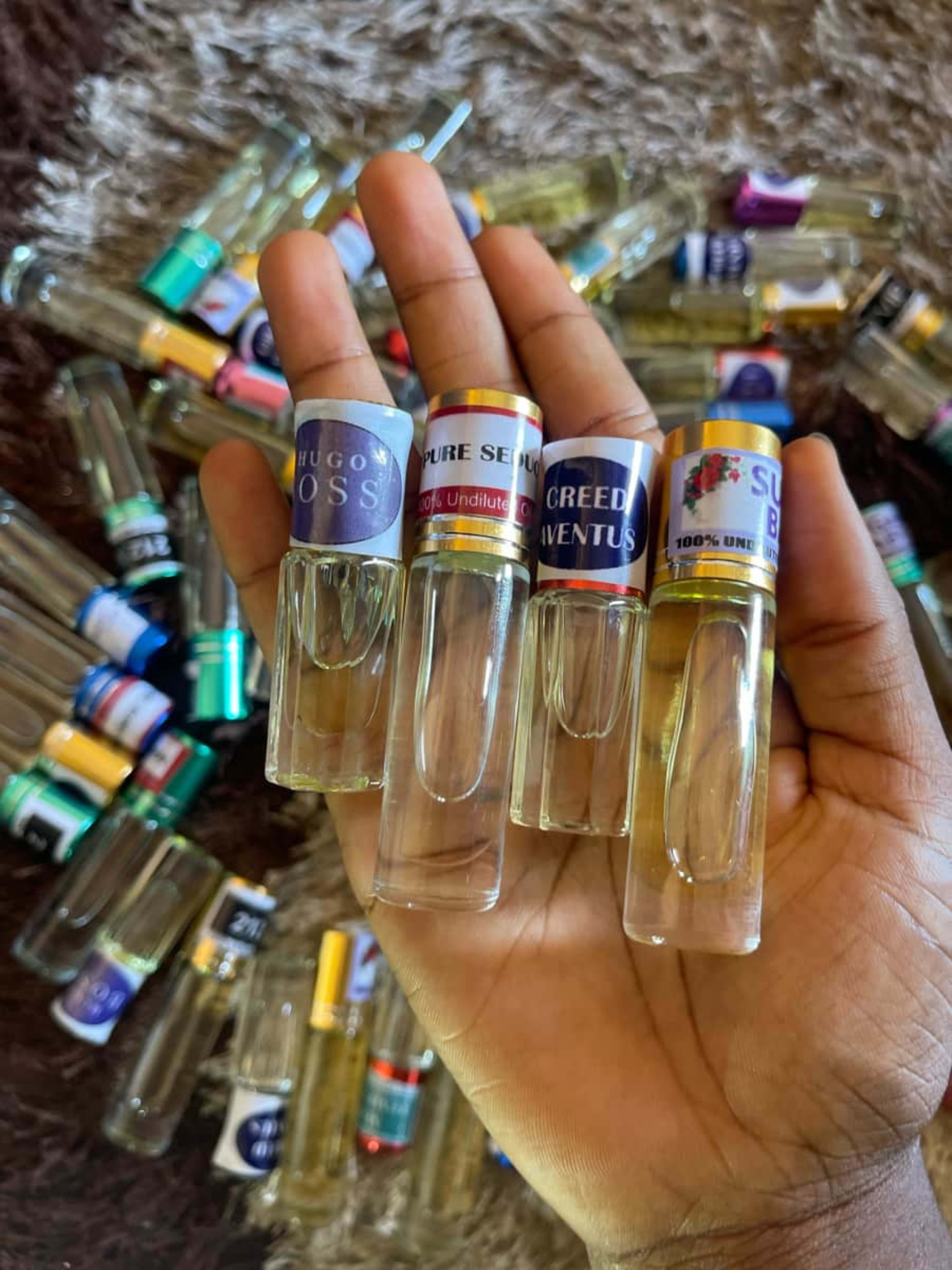 Perfume oil