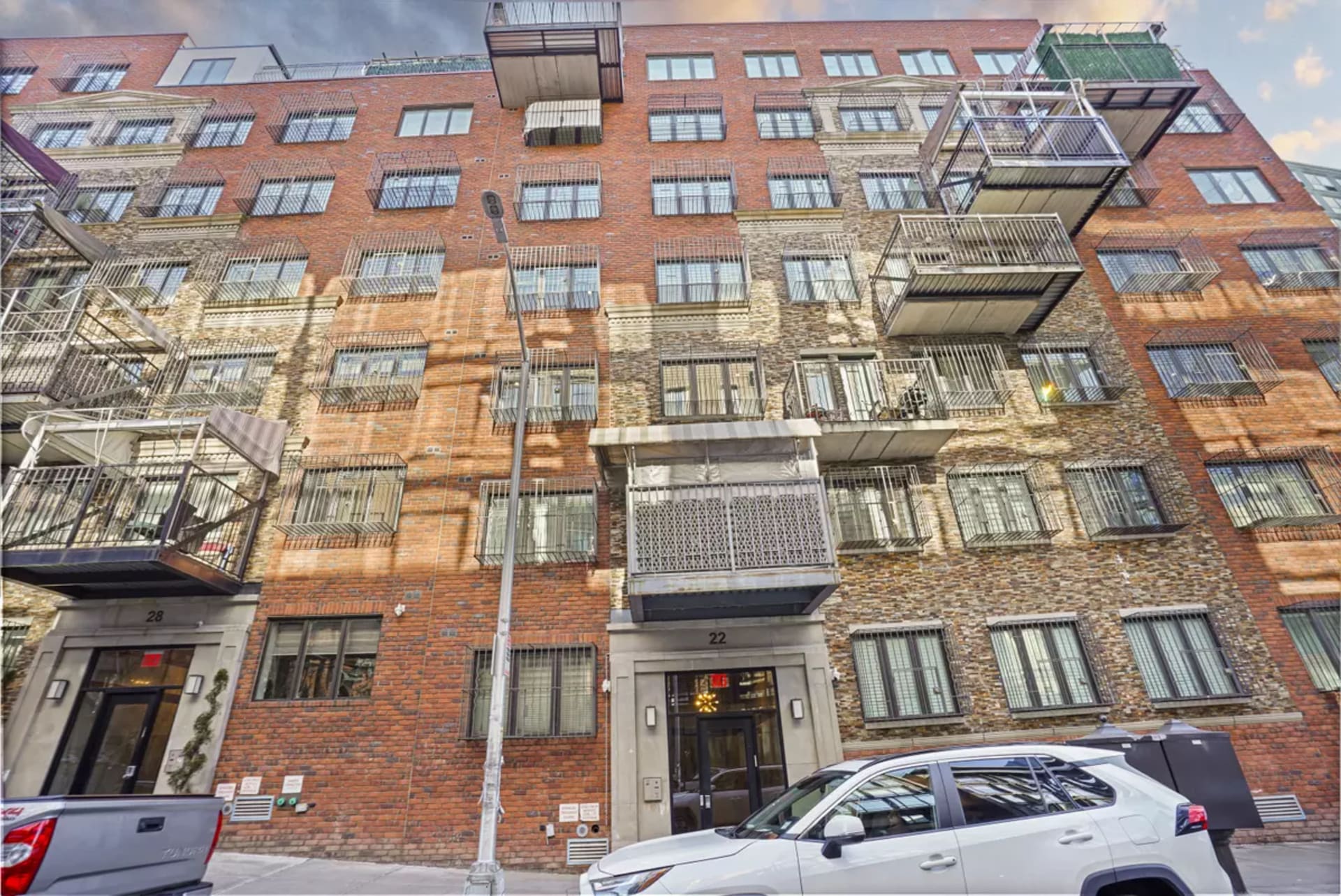 Charming 4 Bedroom House in Brooklyn's Heart | Listco.co