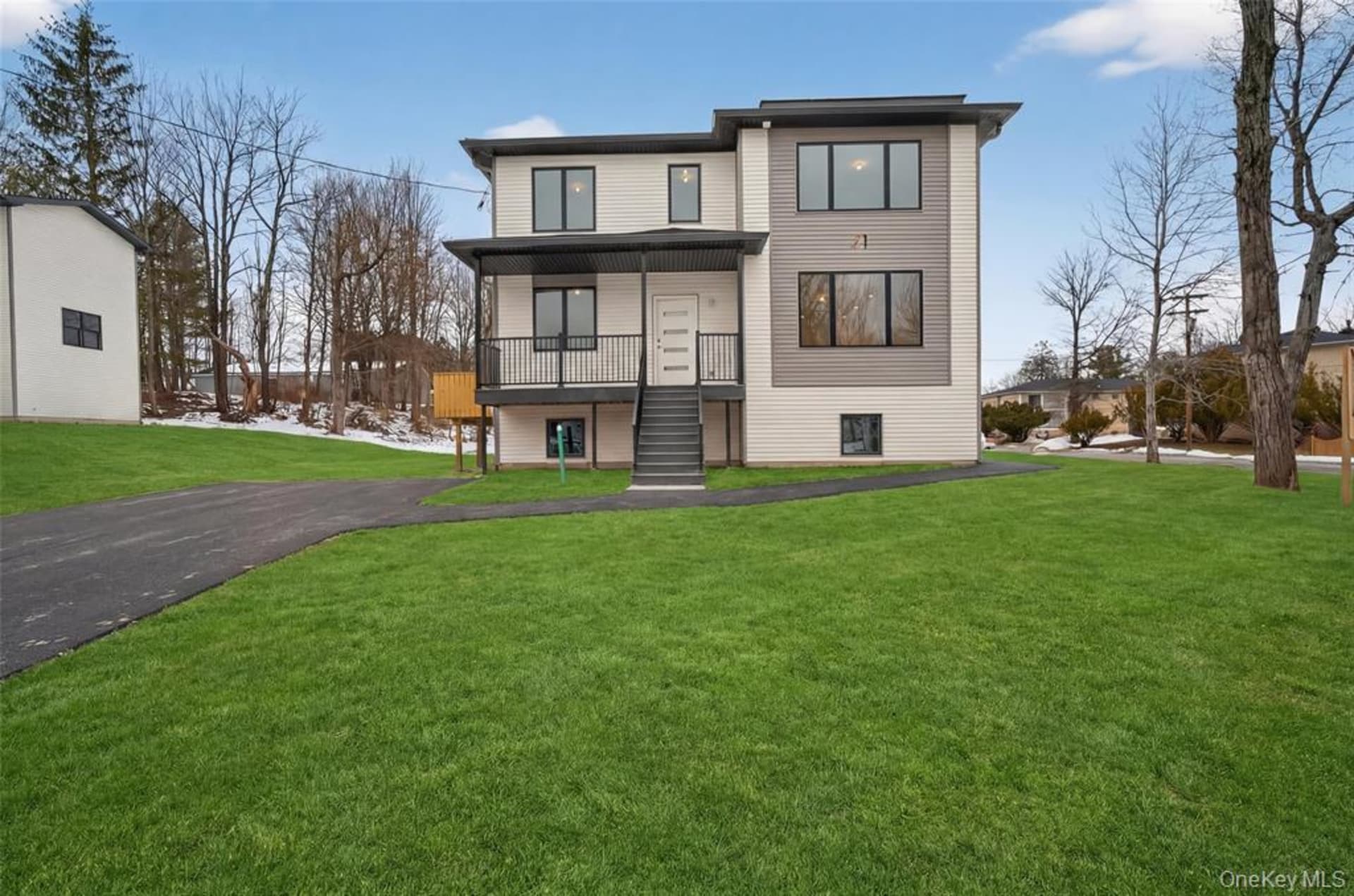 Discover this brand-new single-family home in Monticello, NY, offering 6 bedrooms and 3.5 bathrooms with 2,840 sq ft of modern living space plus an additional 1,420 sq ft unfinished basement—ideal for future expansion, storage, or recreation.