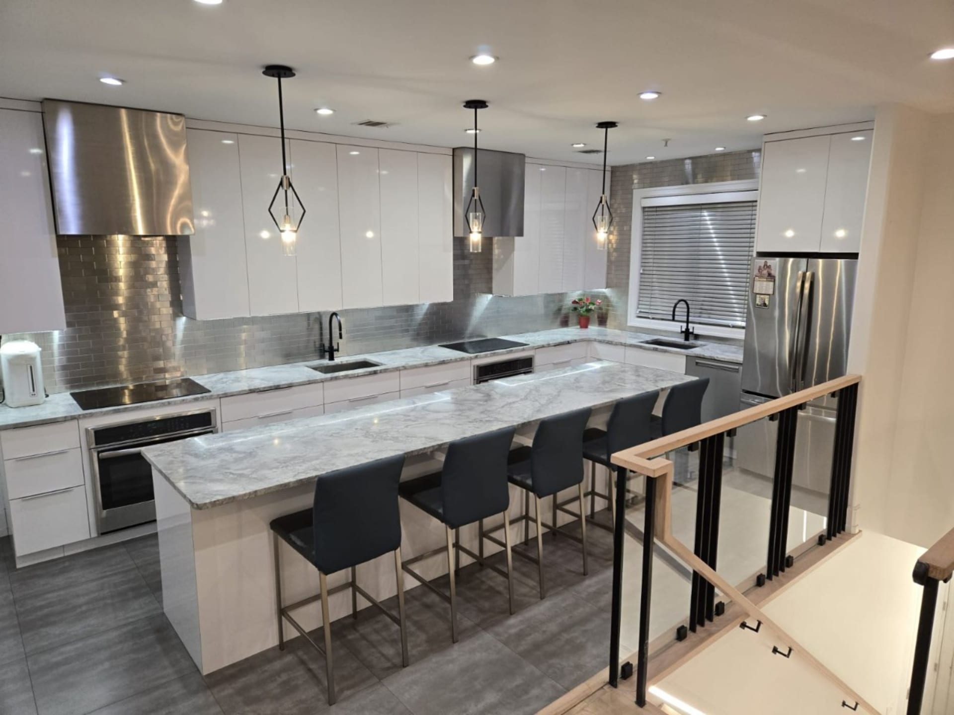 Beautifully Upgraded 6 Room Apartment + Fixed Up Attic - 4 BR in Kiryas Joel, Your Dream Home Awaits!