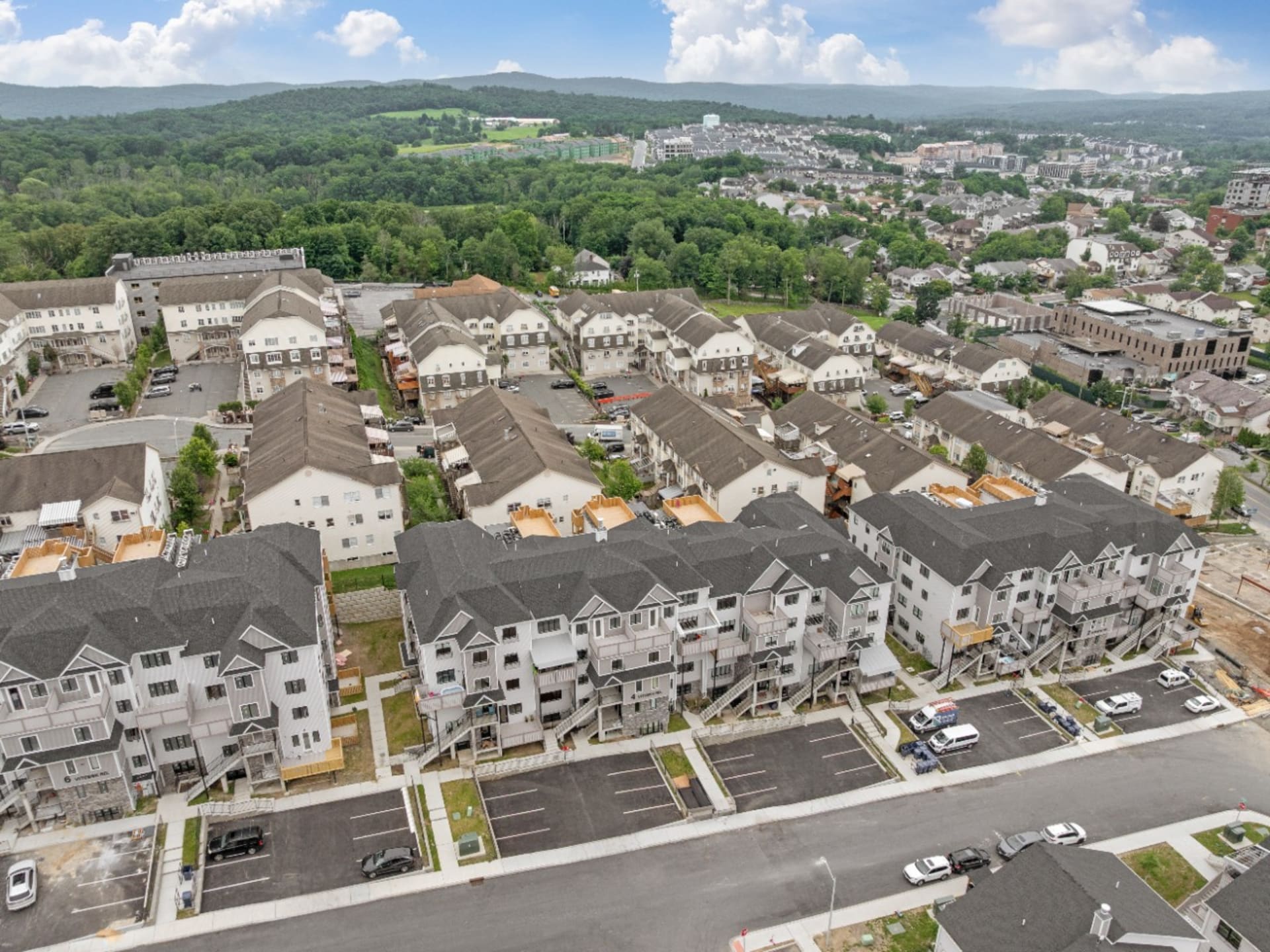 5 Room apartment in Center of KJ - Acres Pointe!