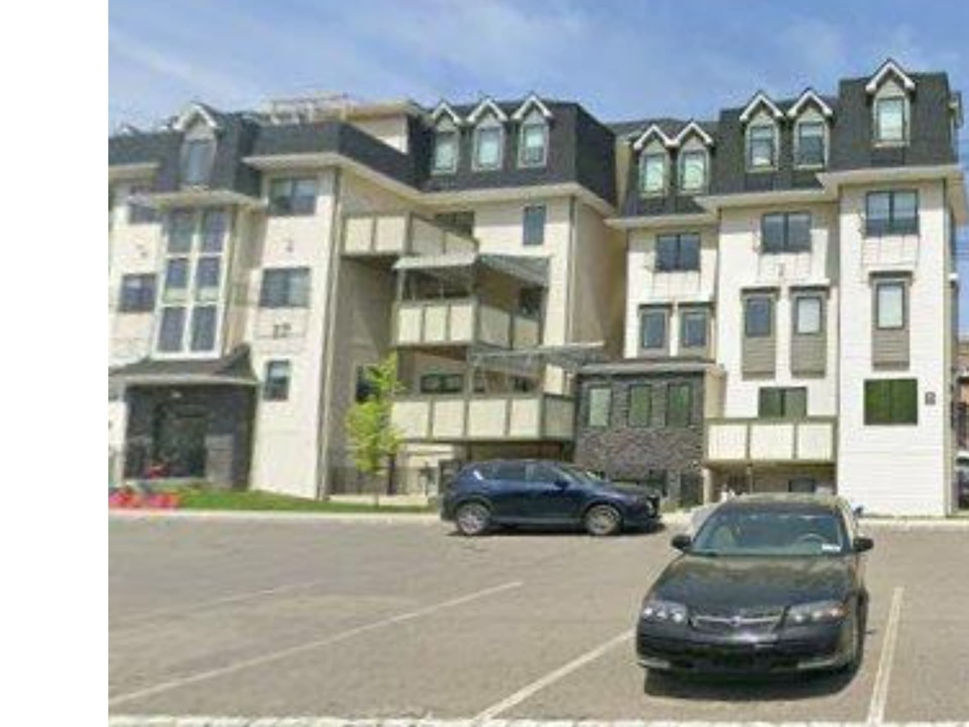 4 Room Apt + 1 Room Office 