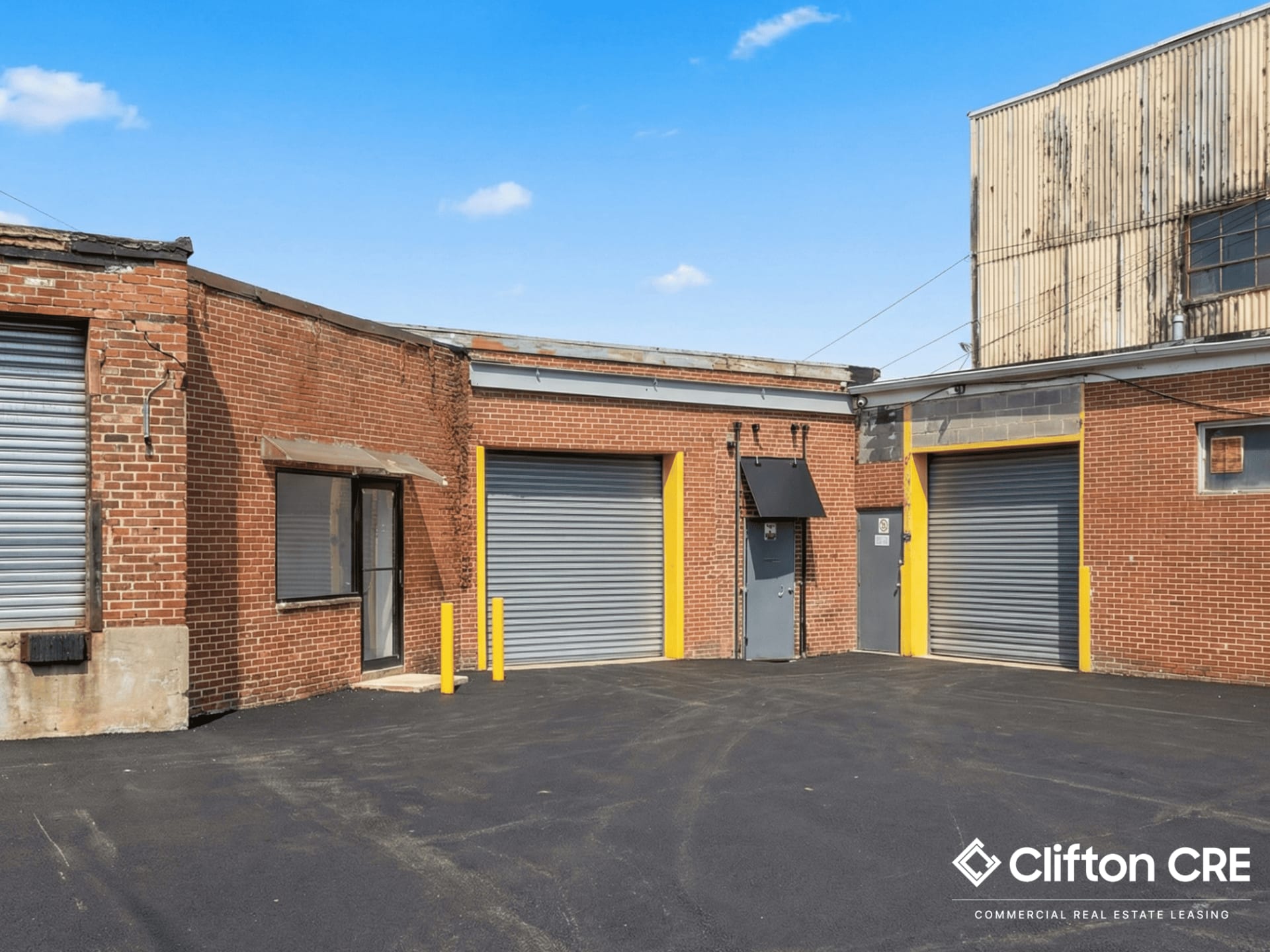 8,585 SF Warehouse Space For Lease
