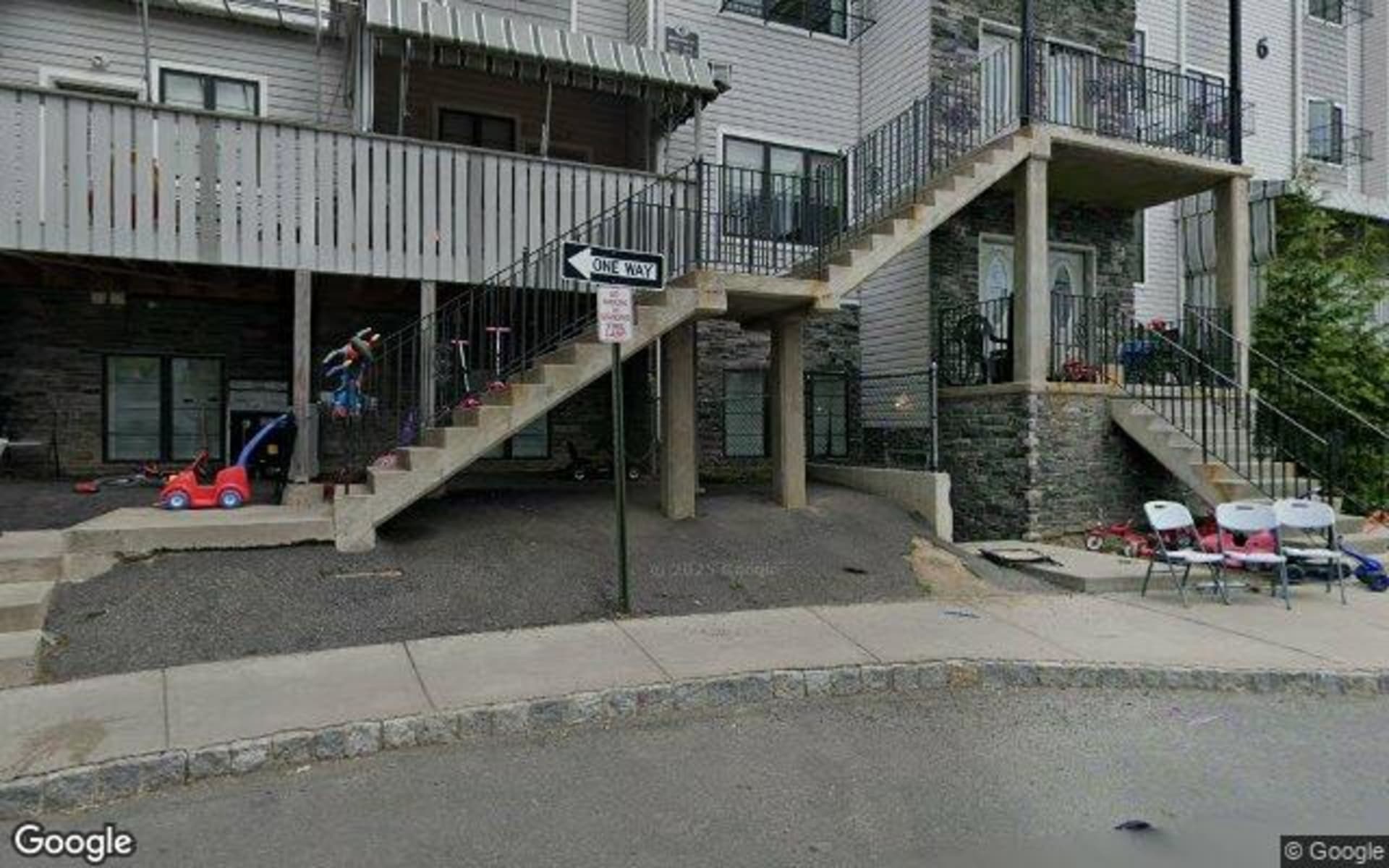Apartment For Sale