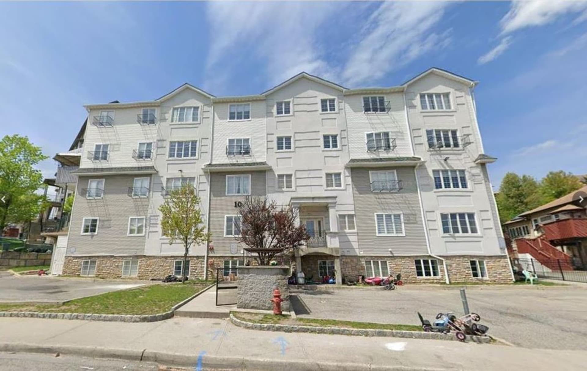 2BR Condo in Kiryas Joel