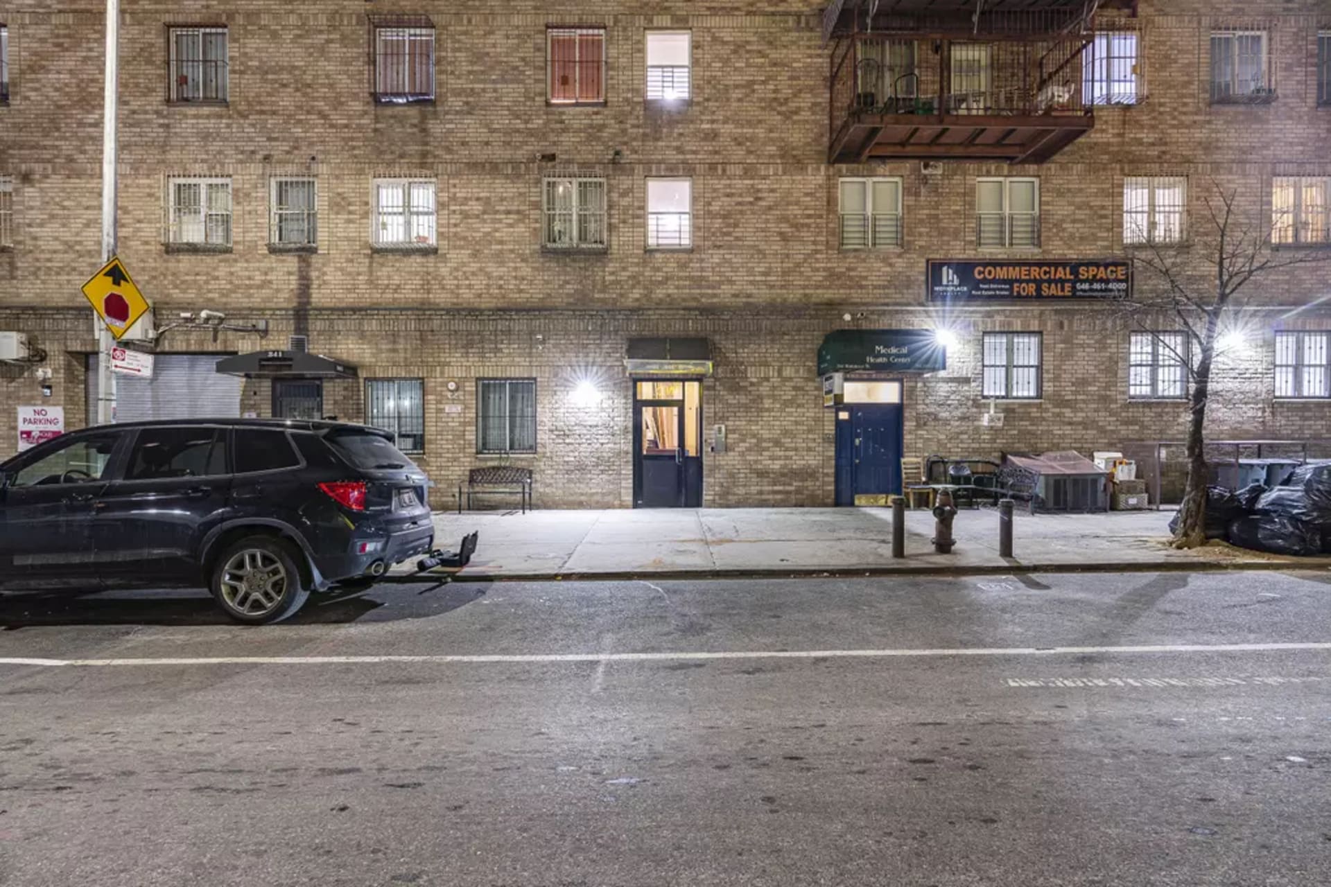 Stunning 5 Room House for Sale in Brooklyn!