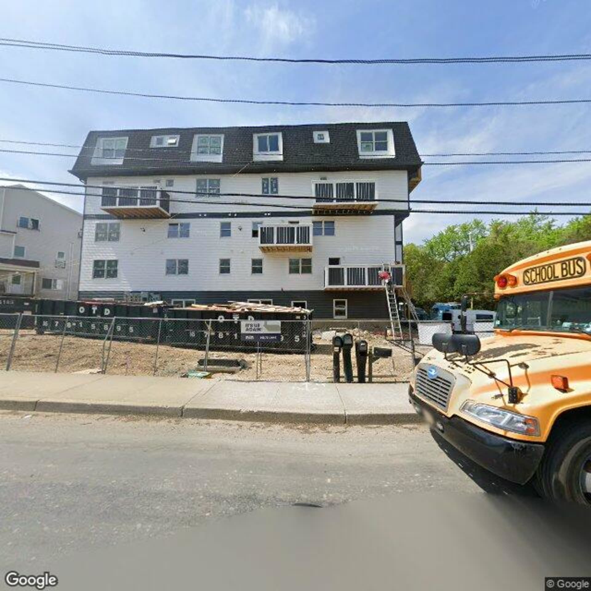 35 Forest Road #212
