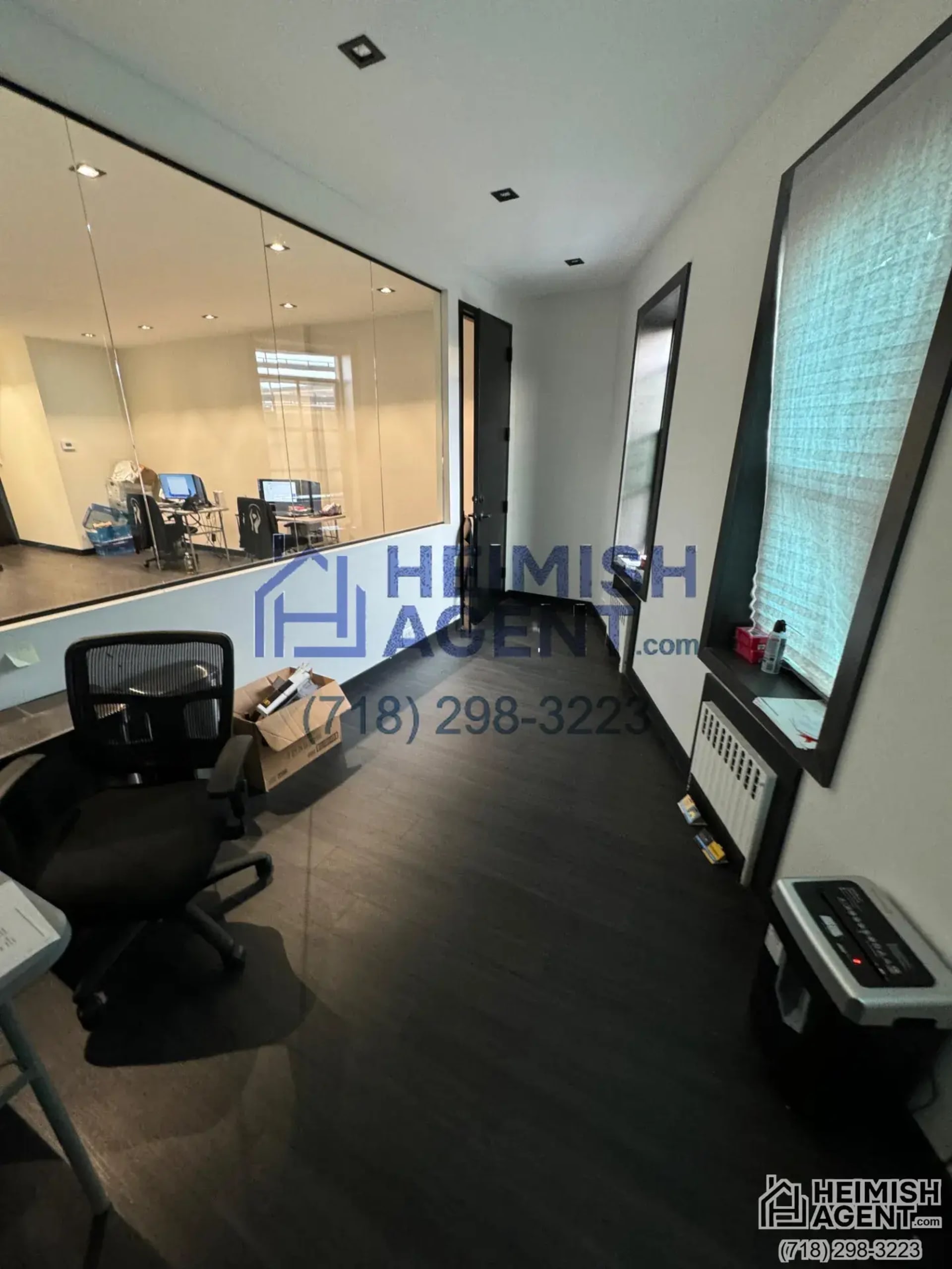 Office / Store Front For Rent