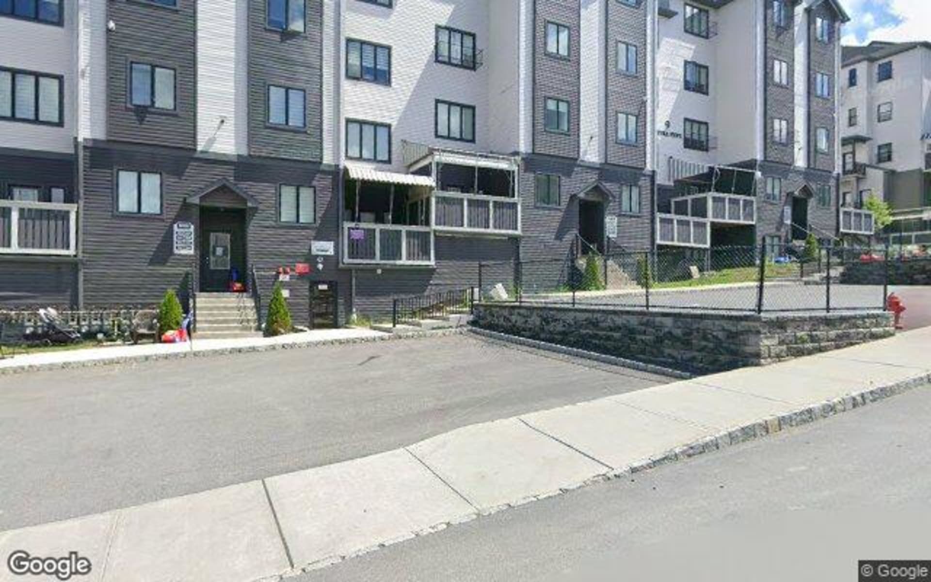 Apartment For Sale