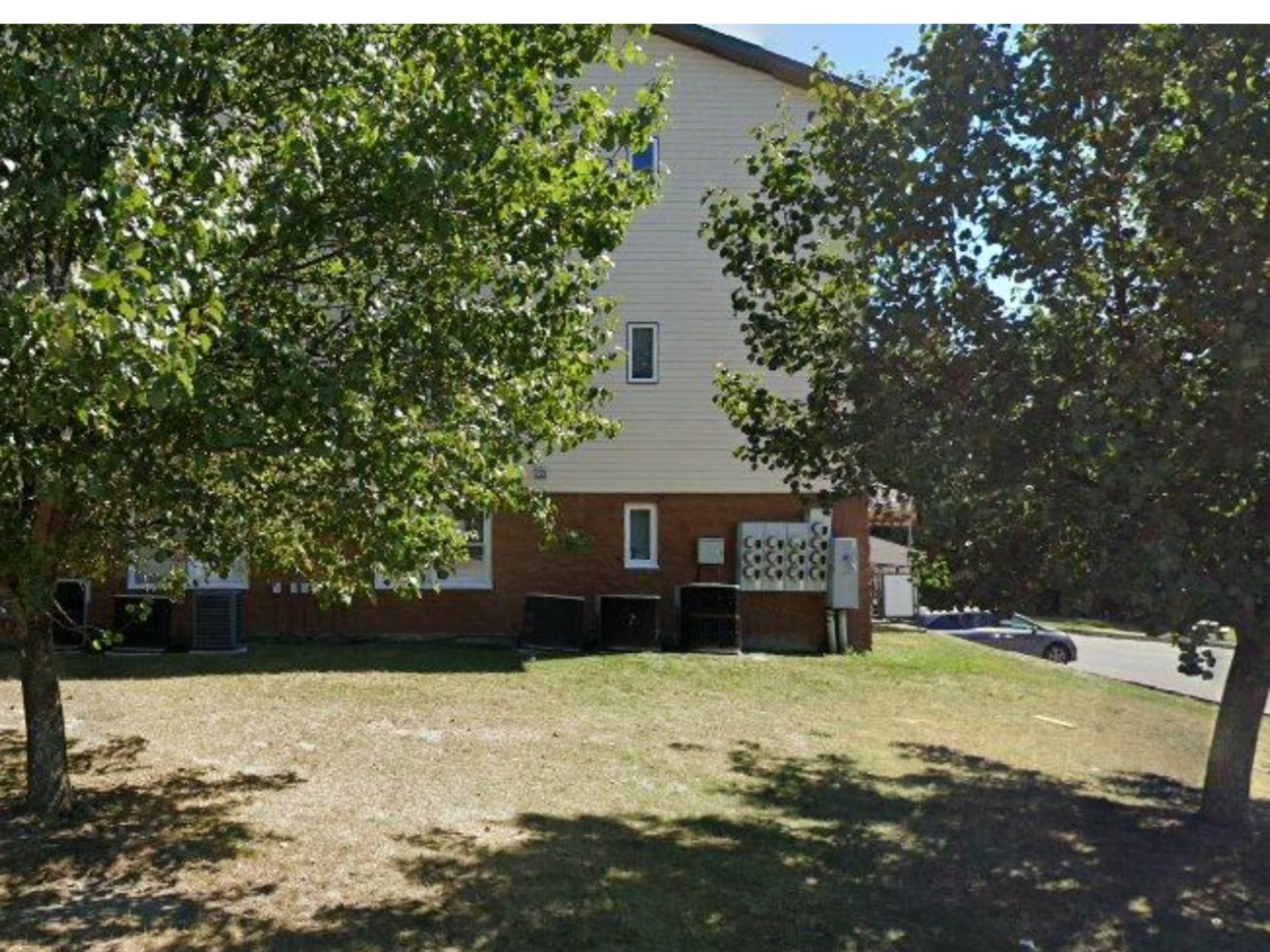 Spacious 5 Room House for Sale in Monroe, NY - $510K