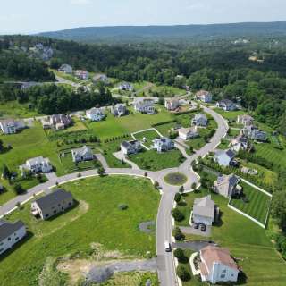 High End Lot for Sale in Golden Hills