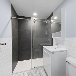 2BR House in New Williamsburg