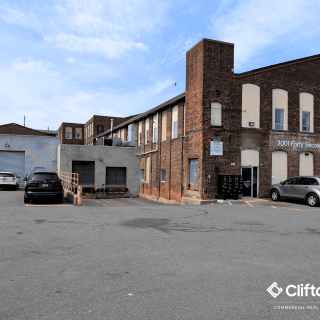 1,500 - 9,200 SF Warehouse Space For Lease