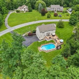 4BR Home in Chester