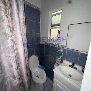 3 Bedroom Rental in Brooklyn (photo 4 of 8)