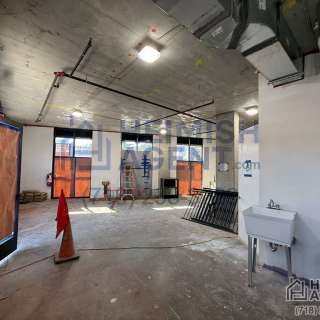 Office / Store Front For Rent (photo 3 of 8)