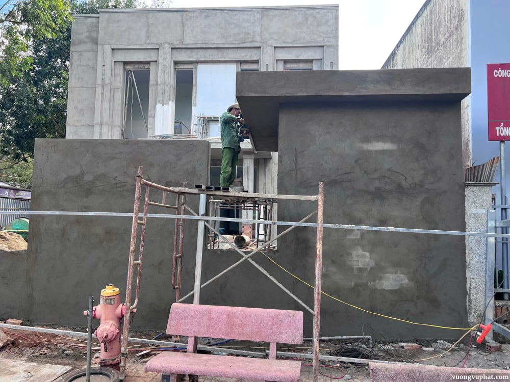 tô tường xây nhà bảo vệ tại Đắk Lắk