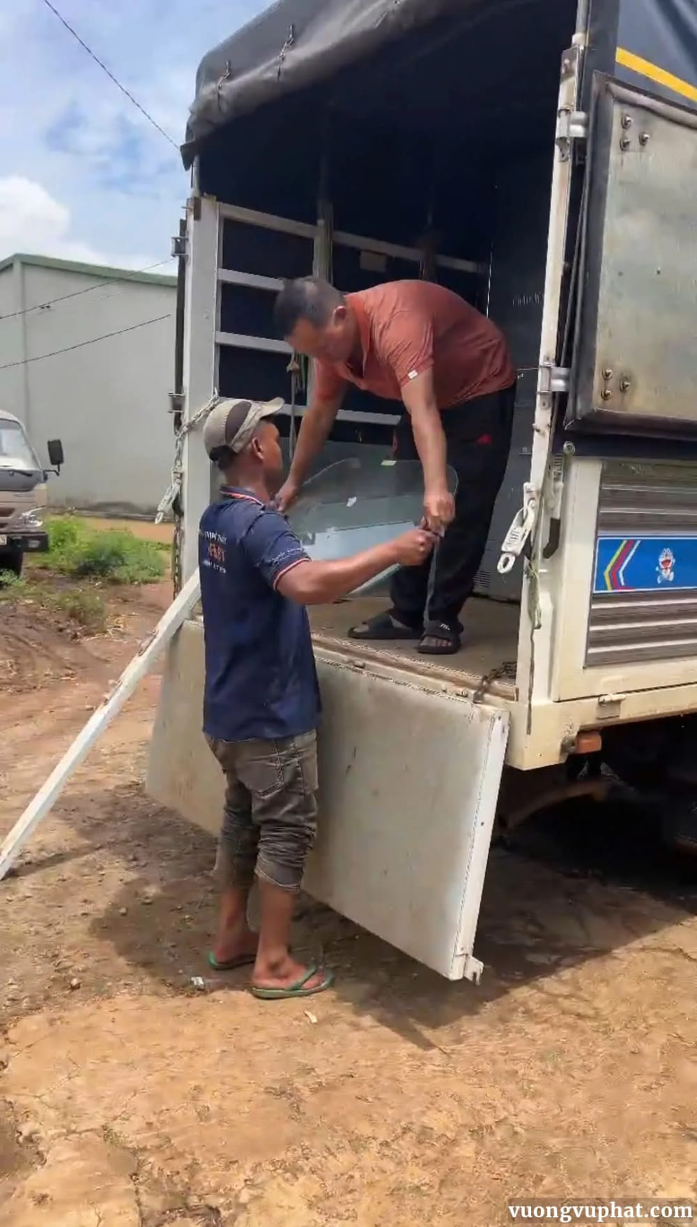 vận chuyển nhà trọn gói từ Ngô Gia Tự đến TL05 Cư Êbur