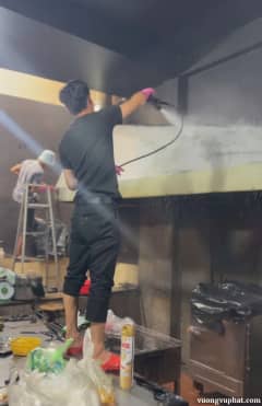Vệ sinh nhà hàng tại Nguyễn Hữu Thọ BMT