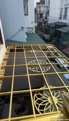 mái kính khung nhôm đúc tại Cao Bá Quát, Buôn Ma Thuột
