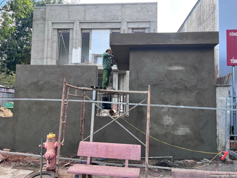 tô tường xây nhà bảo vệ tại Đắk Lắk