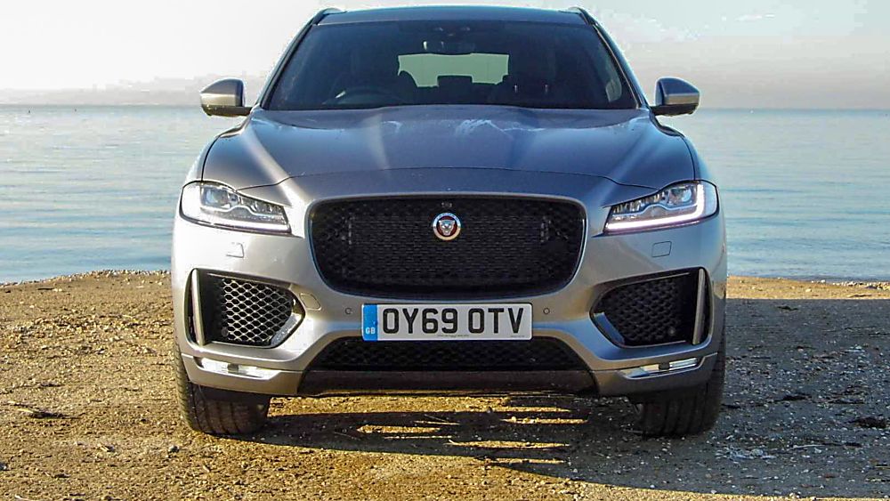 Review Jaguar F Pace P250 Chequered Flag Driver Buddy