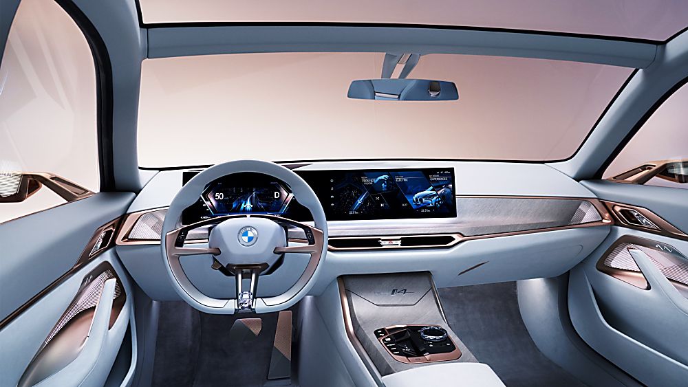 BMW i4 Dash