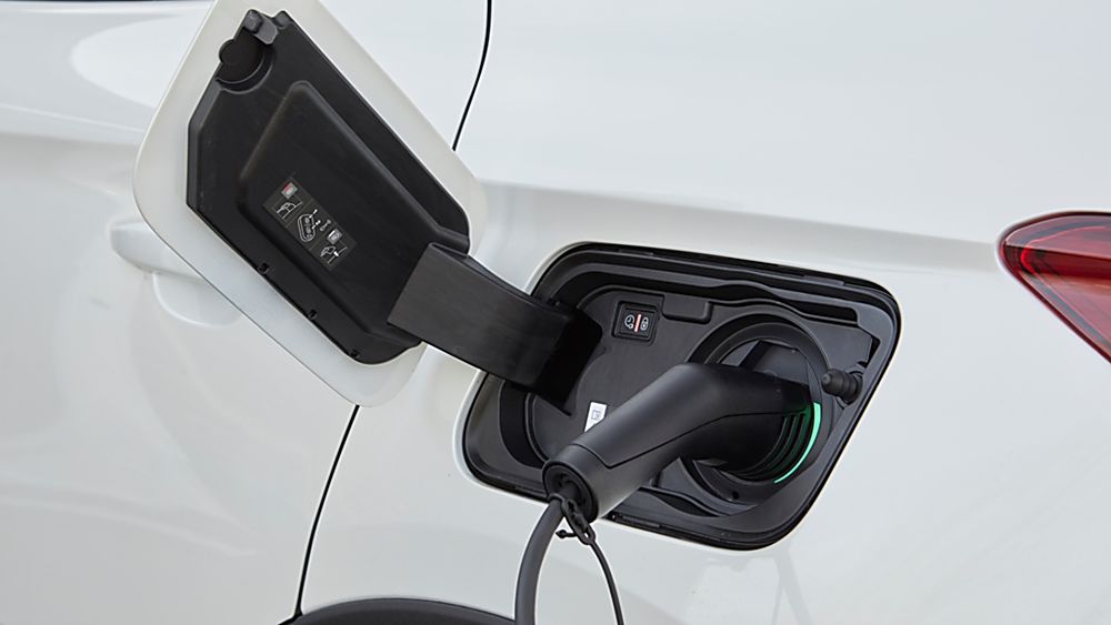 Vauxhall Grandland X Hybrid4 Charging