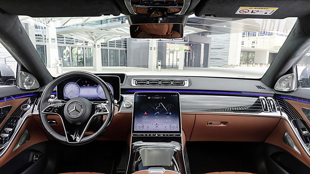 New Mercedes-Benz S Class Dashboard