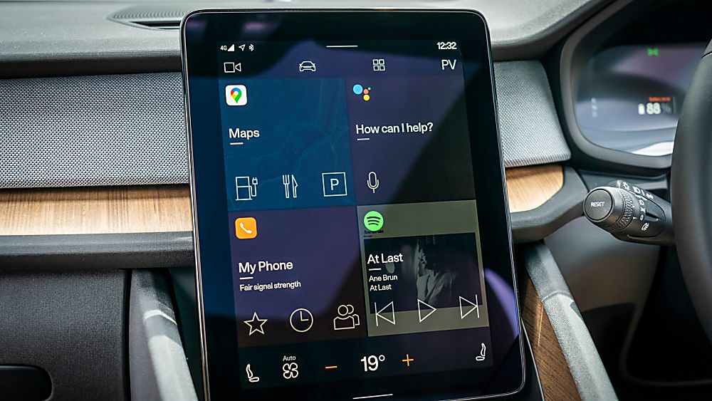 Polestar 2 11 inch portrait infotainment screen with worlds first Android's in-car infotainment software 'Android Automotive OS'