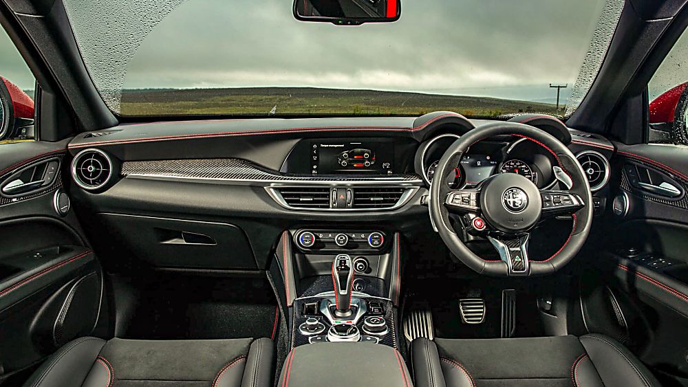 Alfa Romeo Stelvio Quadrifoglio Verde Interior Front